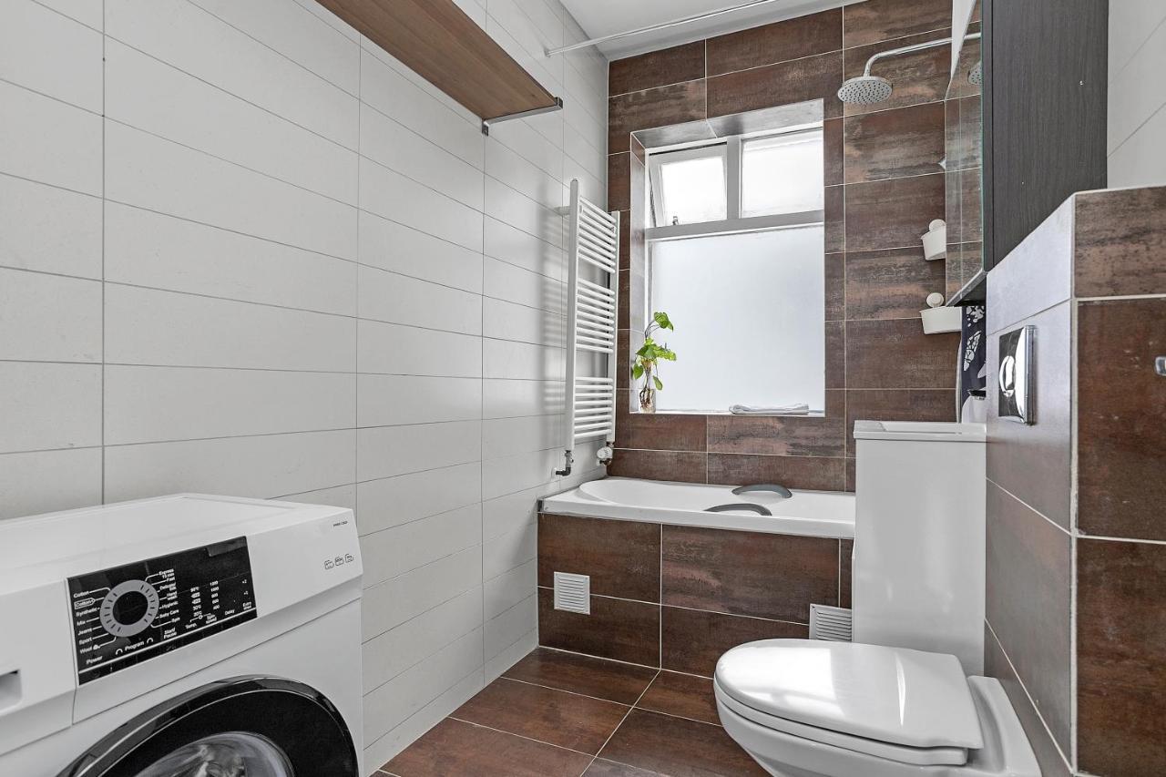 V53 Lovely 2 Bedroom Apartment In Ρέυκιαβικ Εξωτερικό φωτογραφία